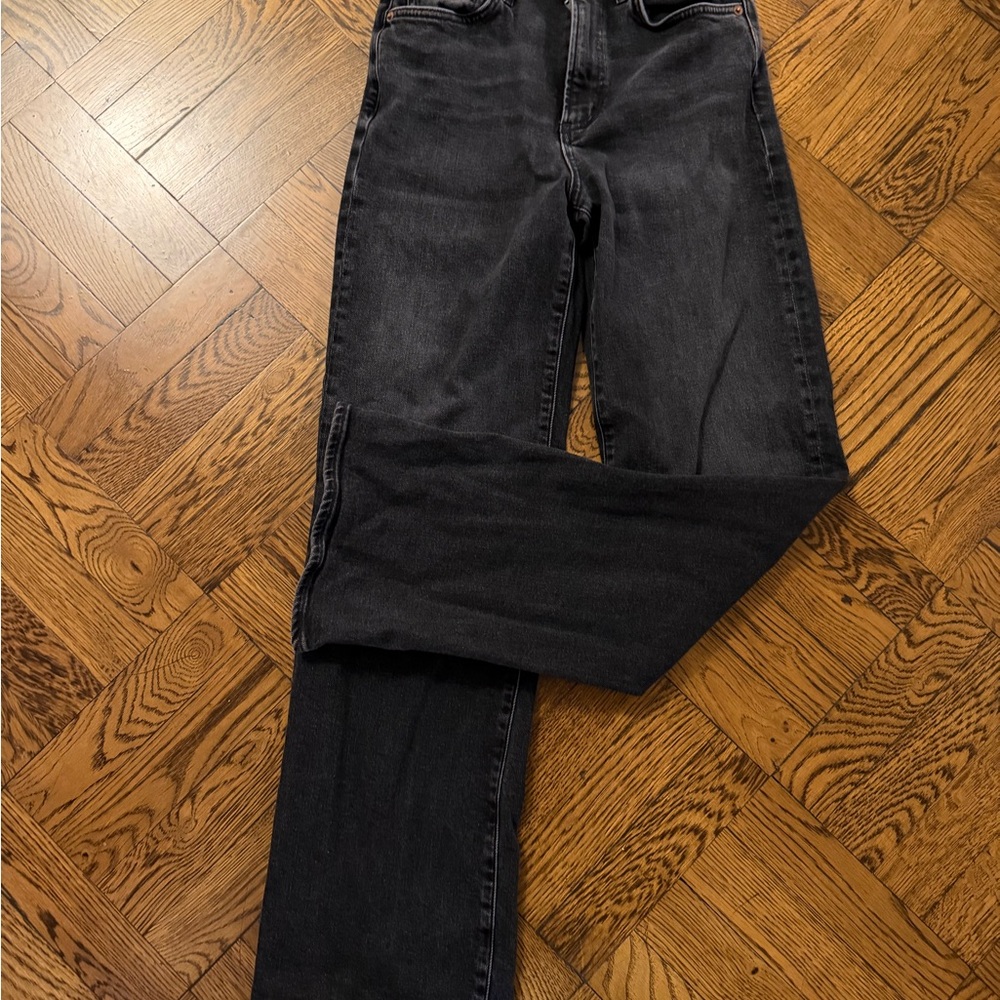 Agolde size 26- Harper Straight Jean in Black
